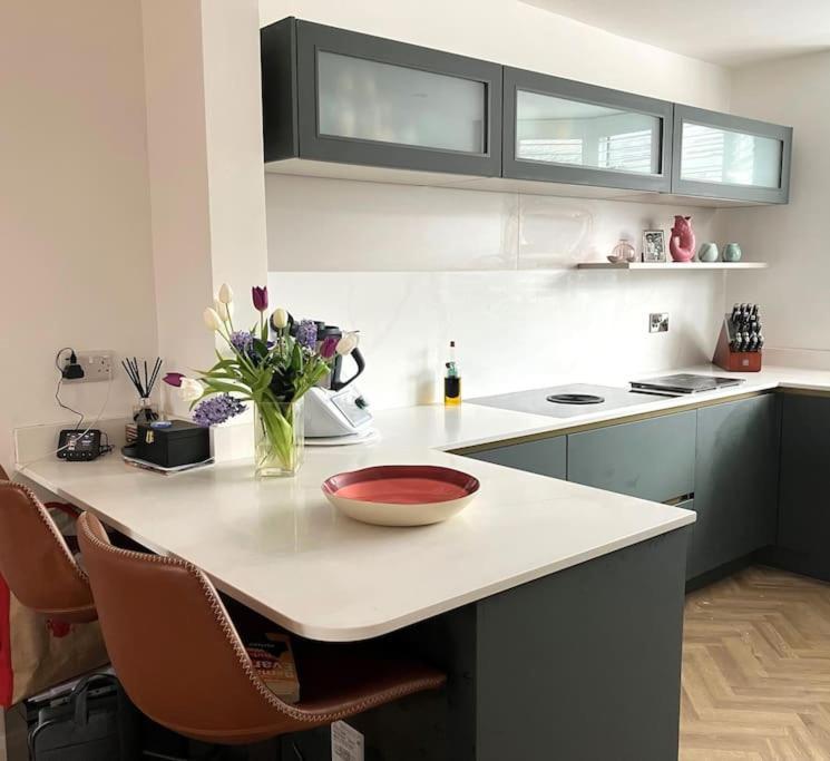 Our Beautifully Renovated Home Chichester Dış mekan fotoğraf